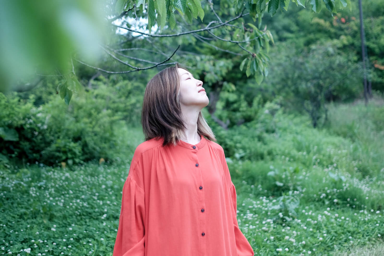 総合演出　むらかみ よしみ